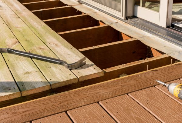 Cost of Old Deck Repair in Springdale